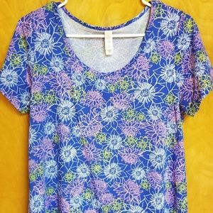 Lularoe Classic Tshirt Small